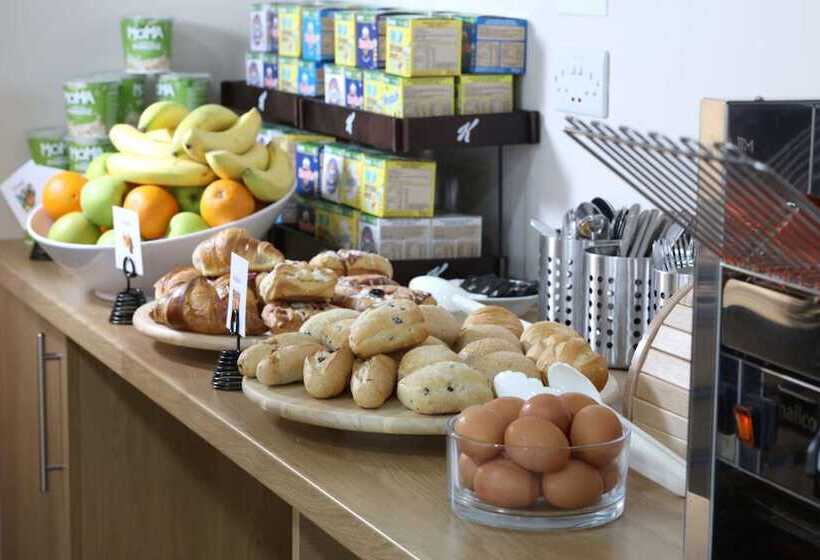 هاستل Best Western Northfields Ealing