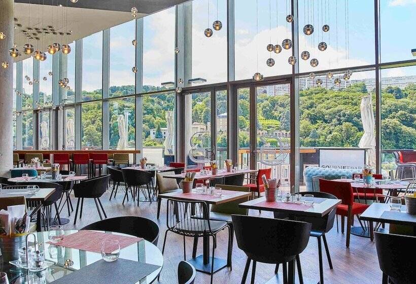 Novotel Lyon Centre Confluence Bord De Saone