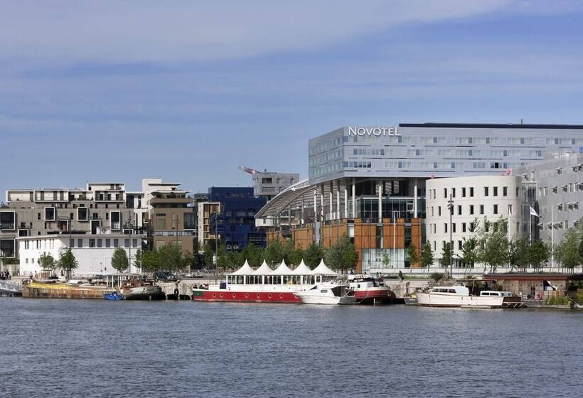 Novotel Lyon Centre Confluence Bord De Saone
