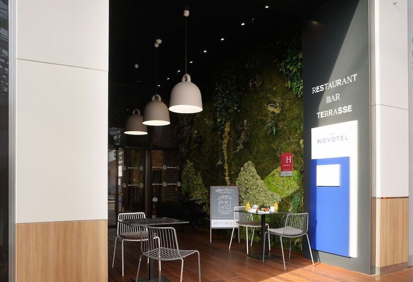 Novotel Lyon Centre Confluence Bord De Saone