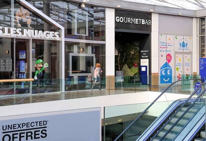 Novotel Lyon Centre Confluence Bord De Saone