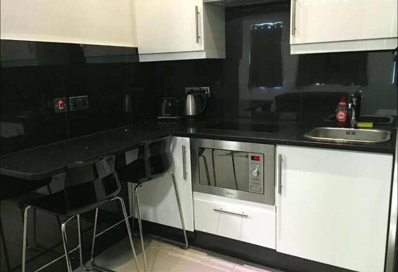 Paddington Apartments