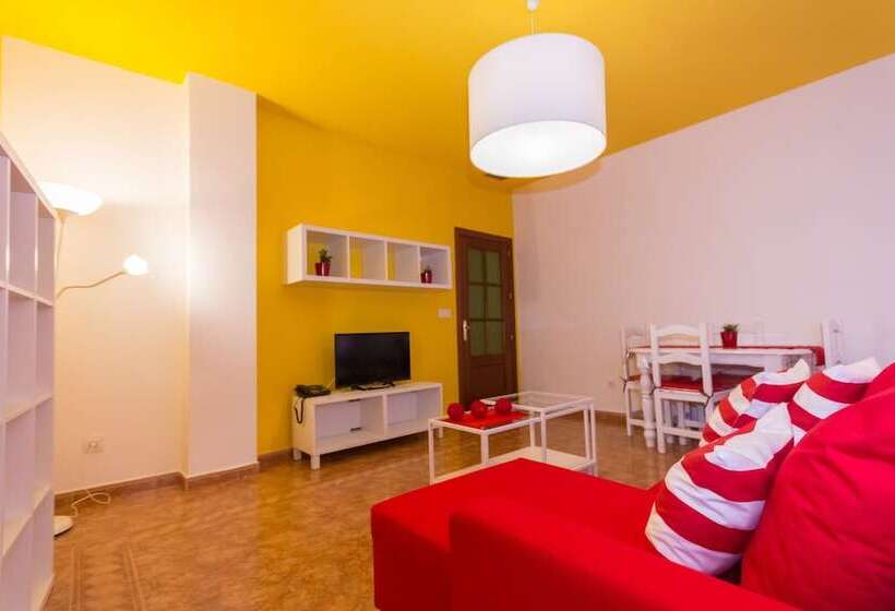 پانسیون Nest Style Granada