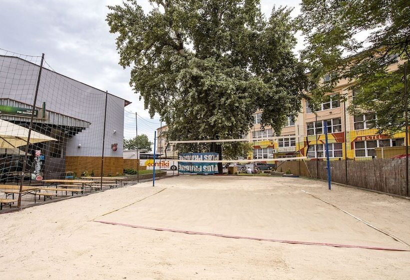 ユースホステル Plus Prague