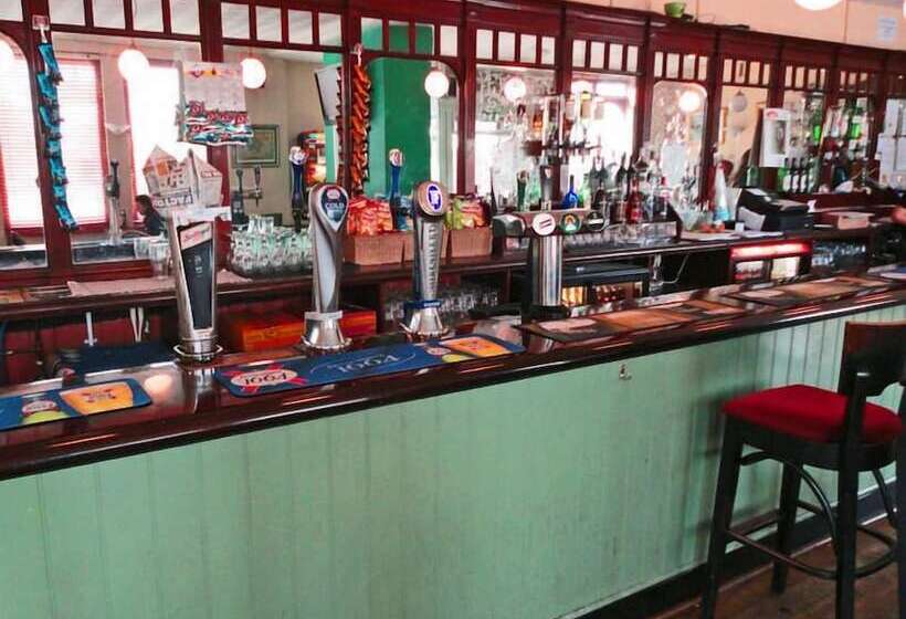 Queen Elizabeth Hostel