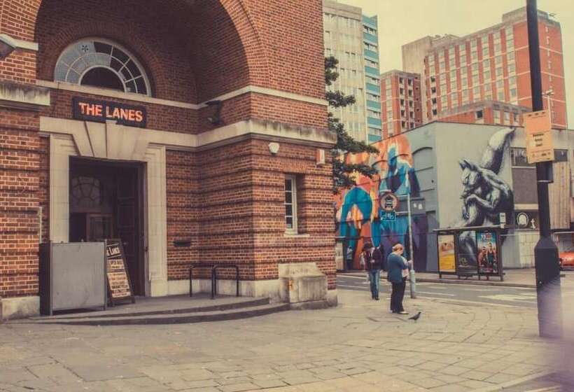 호스텔 Rock N Bowl