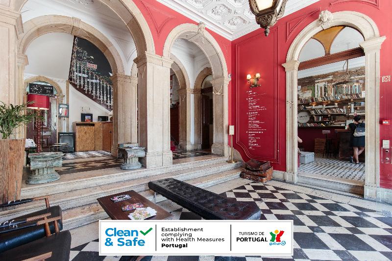 مسافرخانه Independente Príncipe Real