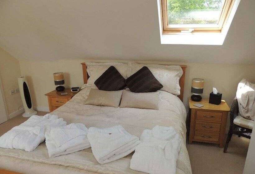 The Manor Coach House