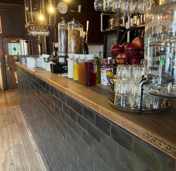 The Walrus Bar And Hostel