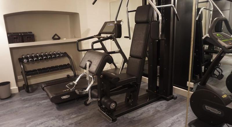 Trevi Palace Luxury Inn