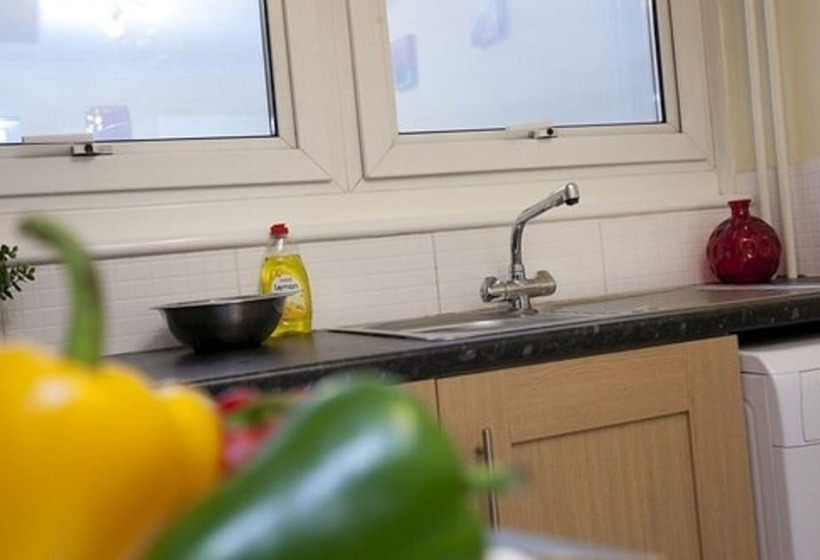 Victoria Centre Apartments In The Victoria Centre Shopping Centre   Nottingham City Centre   24 Hour