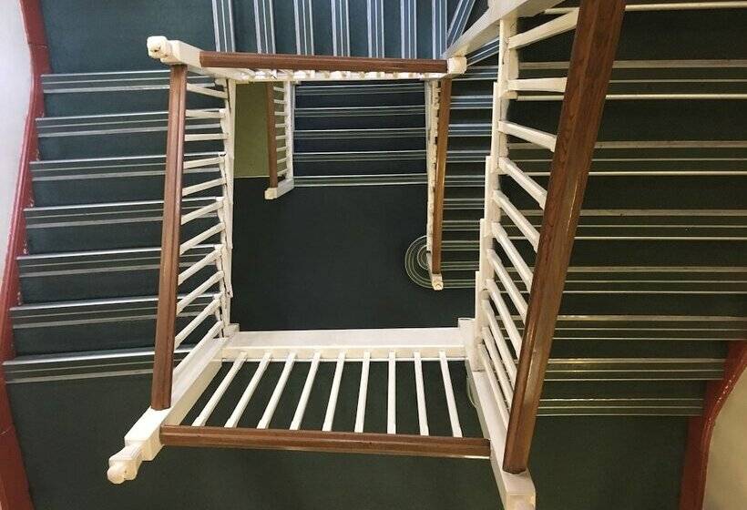 هاستل Yha London St Paul S