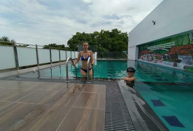 Hotel Green View Buttala