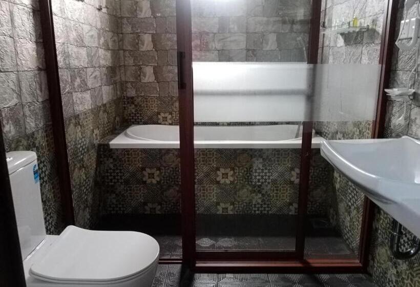 Hotel Green View Buttala