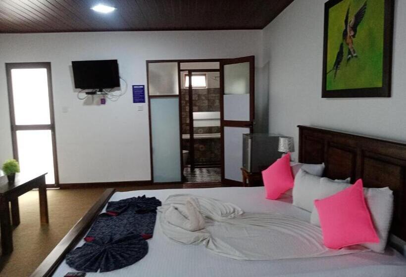 Hotel Green View Buttala