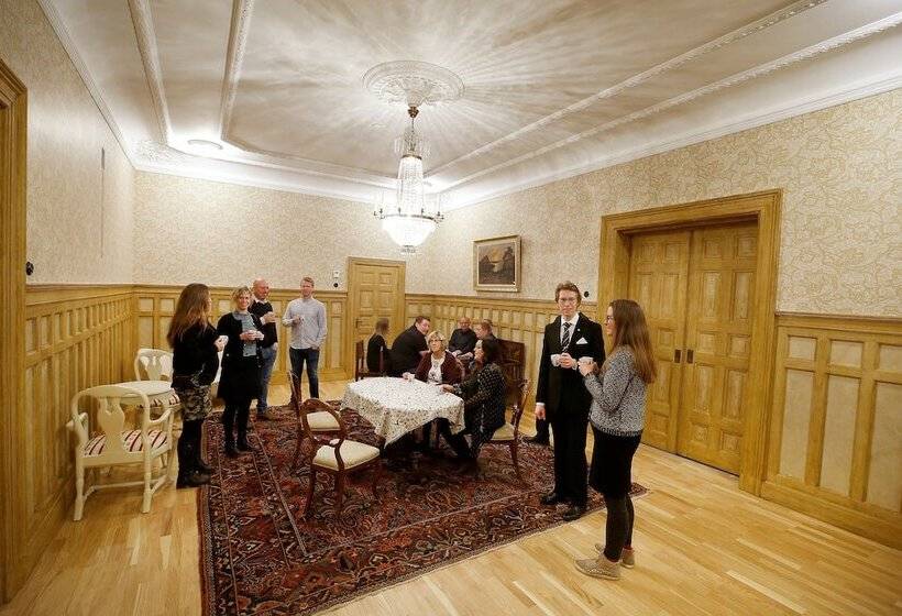 فندق L Elsabo Herrgård