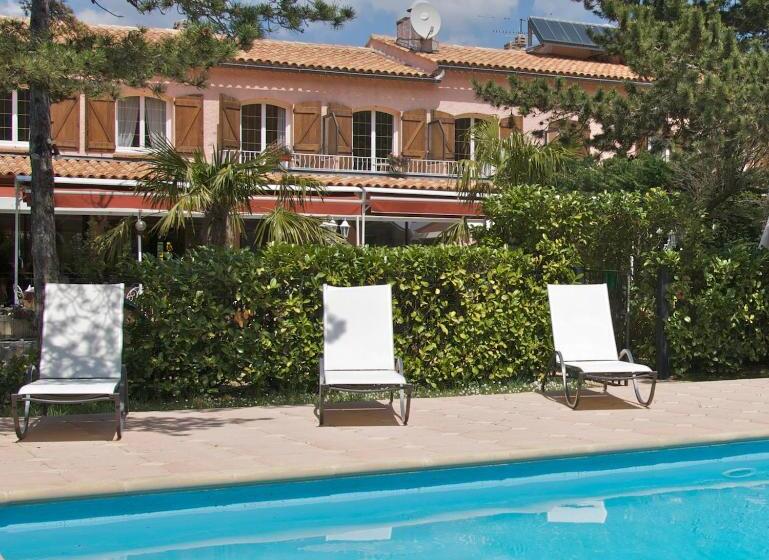 호텔 Lou Pèbre D'aï