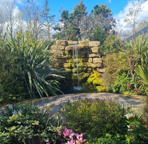 ホテル Newton Hall