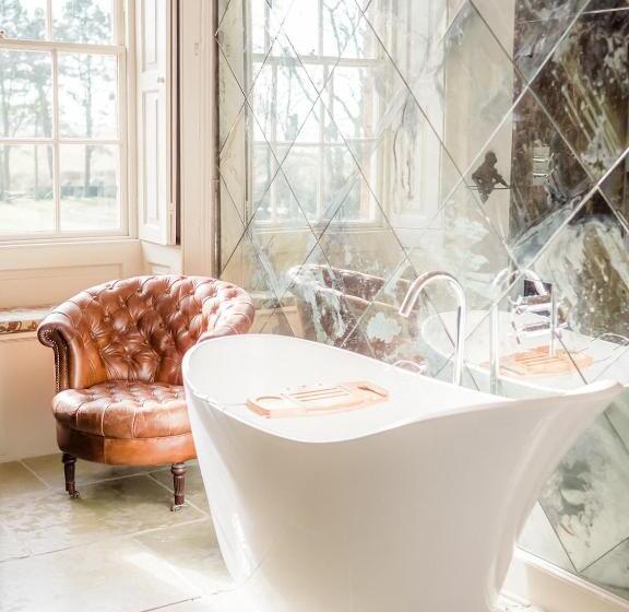 ホテル Newton Hall