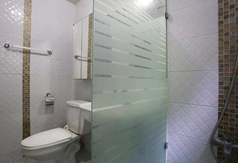 בית מלון כפרי Yeongwol Donggang Castle Pension