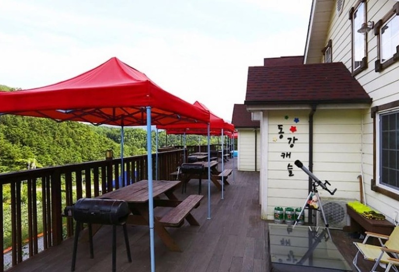 בית מלון כפרי Yeongwol Donggang Castle Pension