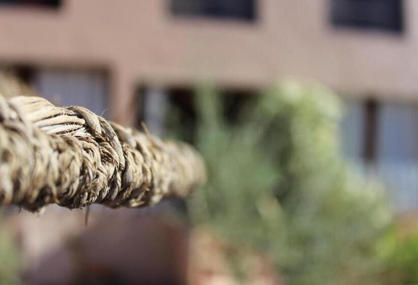 مبيت وإفطار Riad Hiba