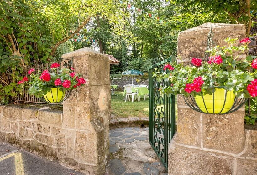 ホテル Logis Hôtel De L Avenue