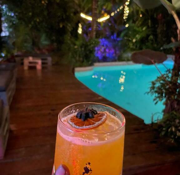 酒店 Monkey Lodge Panama