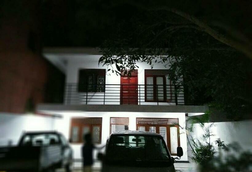 פנסיון Himo Guest Inn