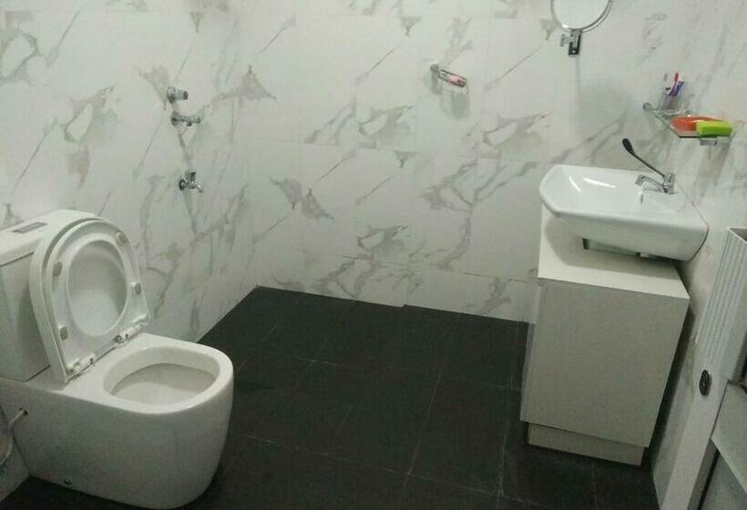 פנסיון Himo Guest Inn