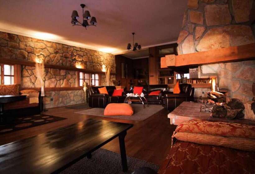 Пансион Rise In Valley