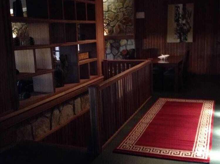 Пансион Rise In Valley