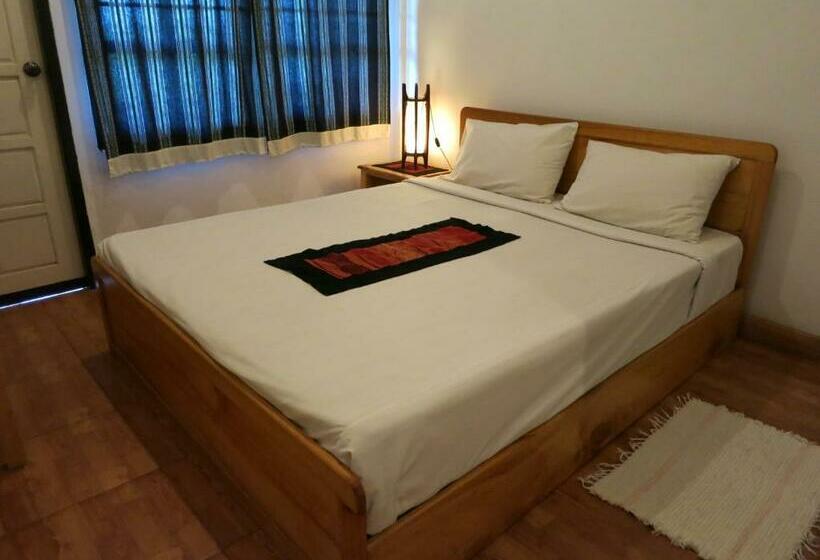 بنسيون The Hillside Residence