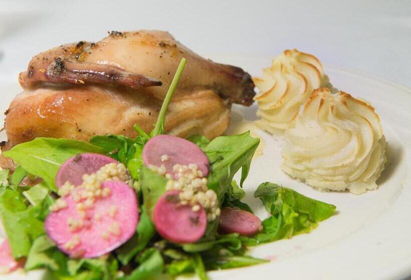 Telegraph House Motel