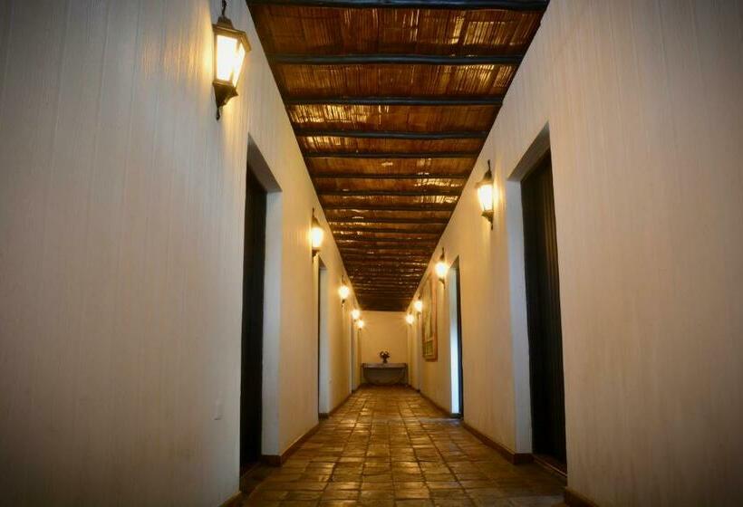 Отель Posada Cafe La Huerta