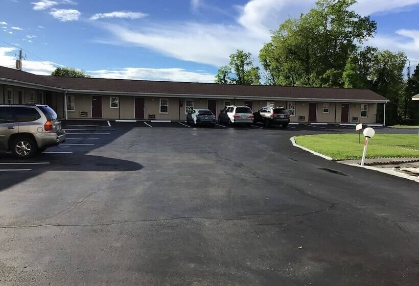 מוטל Skyland Inn   Bristol