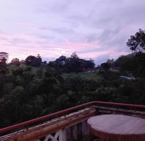 ペンション Lanka Peter S House