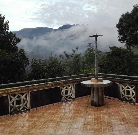 ペンション Lanka Peter S House