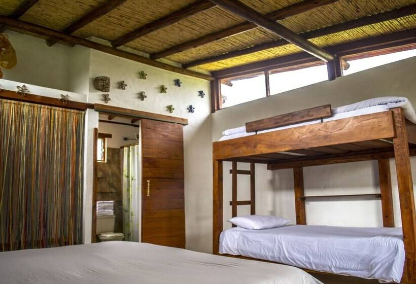 פנסיון Monte Verde Cabañas & Camping