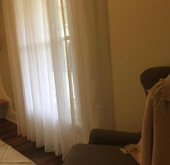 ベッドアンドブレックファースト Harrison House