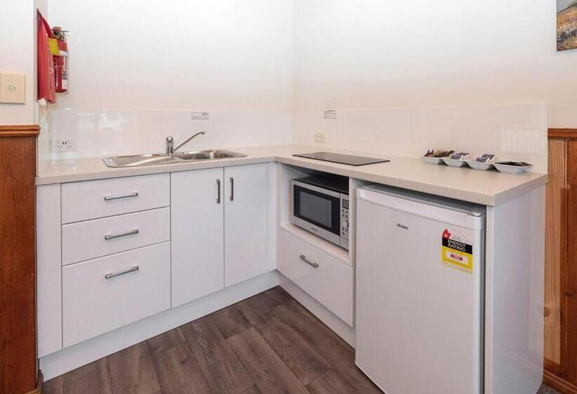 Kitty S Cottages   Managed By Big4 Strahan Holiday Retreat