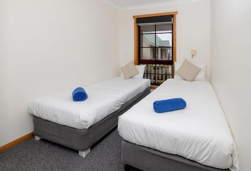 Kitty S Cottages   Managed By Big4 Strahan Holiday Retreat