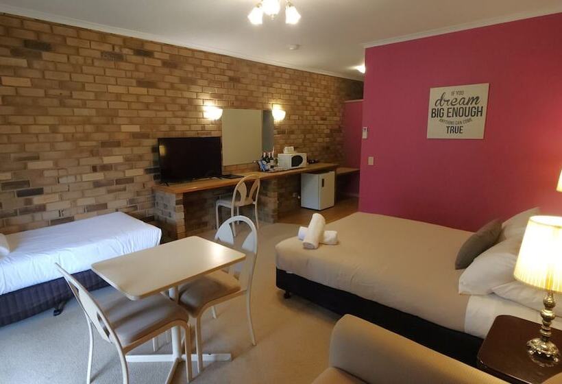 מוטל Magdala Motor Lodge & Lakeside Restaurant