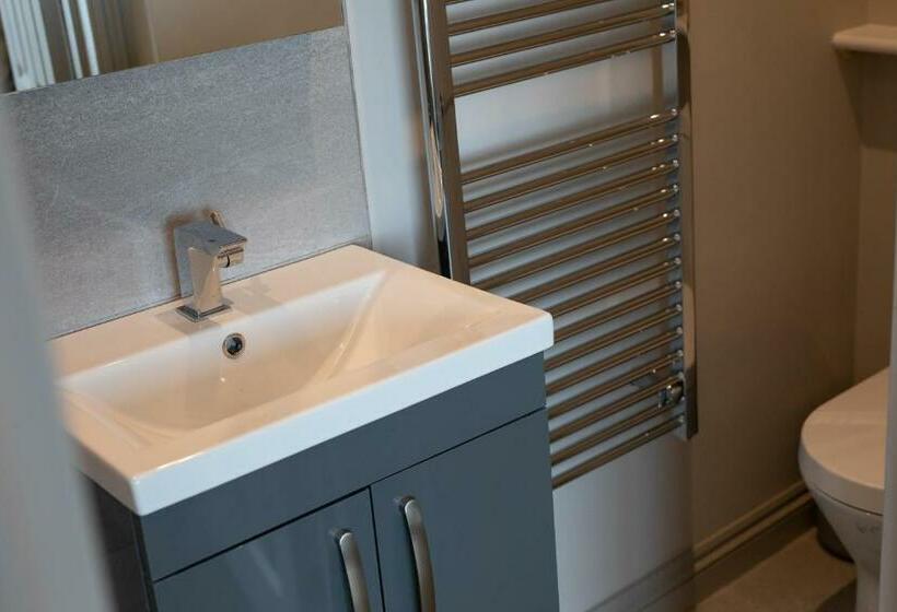 فندق صغير Inn On The Shore