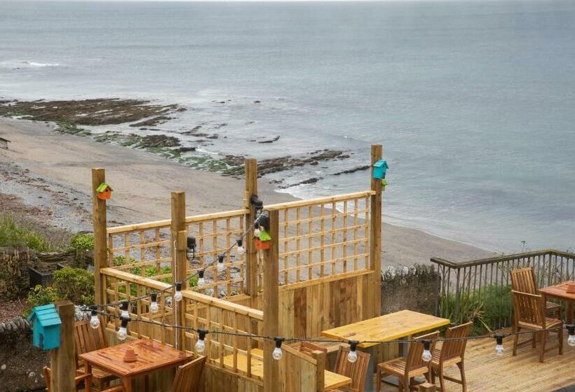 فندق صغير Inn On The Shore