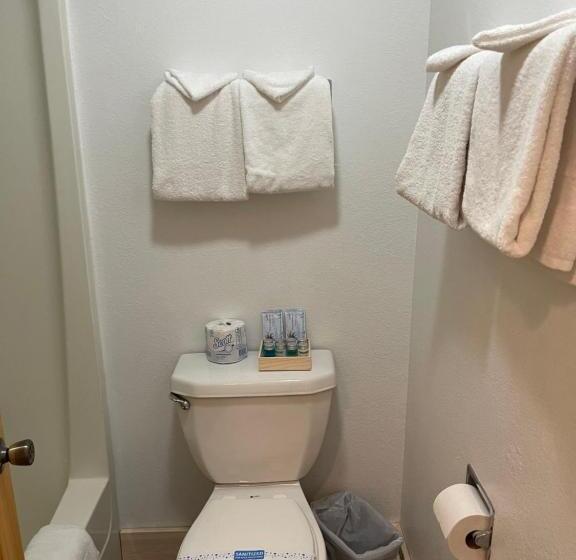 Kootenai Valley Motel