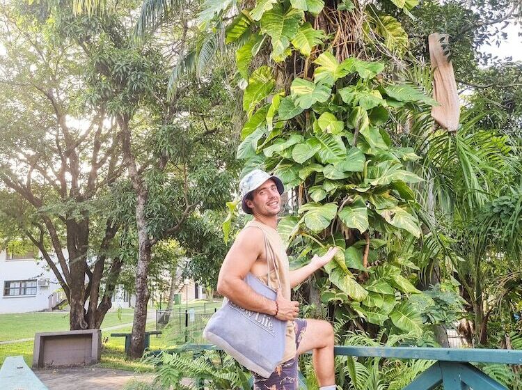 هاستل Nomads Airlie Beach