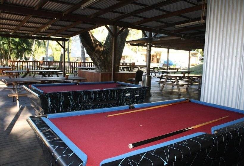 旅馆 Nomads Airlie Beach