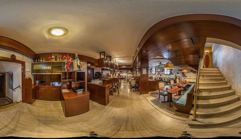 Aparthotel Astro   Nichtraucher