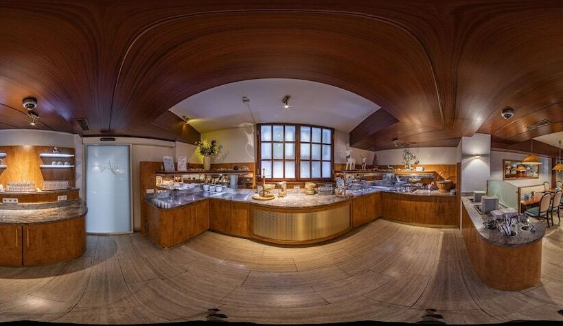 Aparthotel Astro   Nichtraucher